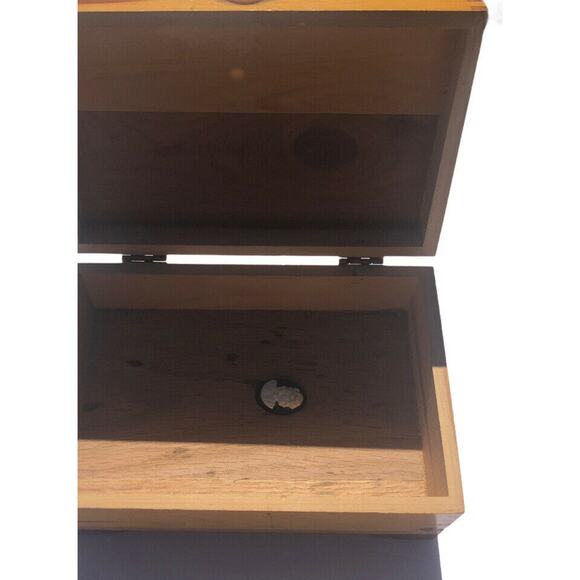 Country Farmhouse Wooden Trinket Box Dovetail Edge English Cottage Garden - Picture 3 of 7